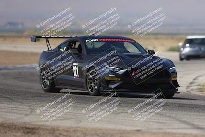 media/Sep-20-2025-Extreme Speed (Sat) [[1fcc23683c]]/Orange (Mid Intermediate)/Session 2 (Sunrise)/